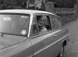 Mr. and Mrs. Elwyn Jones, Dolwyddelen. Mr. and Mrs. Ifor Thomas, Gwelfro, Dolwyddelen. Maldwyn Parry - Plant yr Urdd ir Cymro. Ieuan and brother, Getch in car... Hugh Fred Roberts, Margaret Lewis - May-69 thumbnail