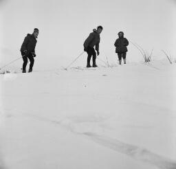 TA Presentation/Ski on Migneint with Carey and John/Cyril Roberts/Gum Machine lad thumbnail