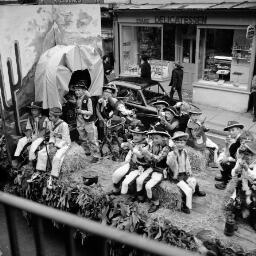 Mair Evans, Harlech - Dafydd yr Hall - Glenys Davies - Blaenau Carnival 68 - Jul-68 thumbnail