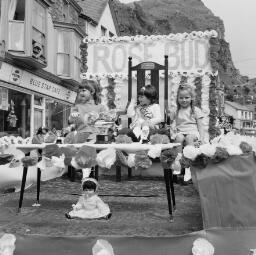 Radio Relay (Best) with Blaenau Carnival on the Street - Jul-69 thumbnail