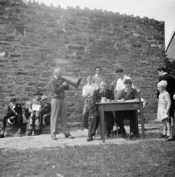 Myra's wedding and scene in Blaenau Park thumbnail