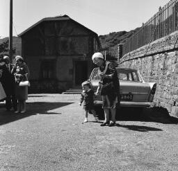 Part Don Wedd Cavern Liverpool - Jul-66 thumbnail