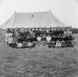 Mrs. E. Roberts, 6, Bowydd thumbnail