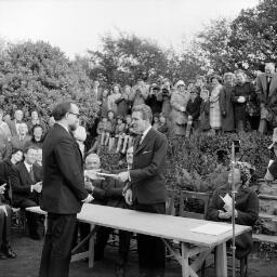 Lord Snowdon at Llanbedr thumbnail