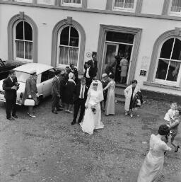 Part Margaret and Eifion wedding - Jones, Forum View - Stan Roberts and family - Sep-67 thumbnail