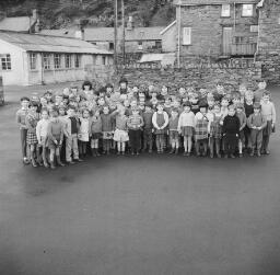 Cynan- Myra - Nia - School Children thumbnail